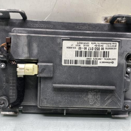 Ecran GPS PEUGEOT 208 1