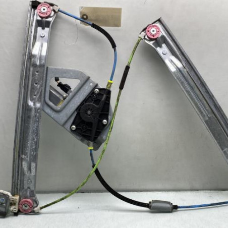 Leve vitre electrique avant droit PEUGEOT 208 1 Photo n°1