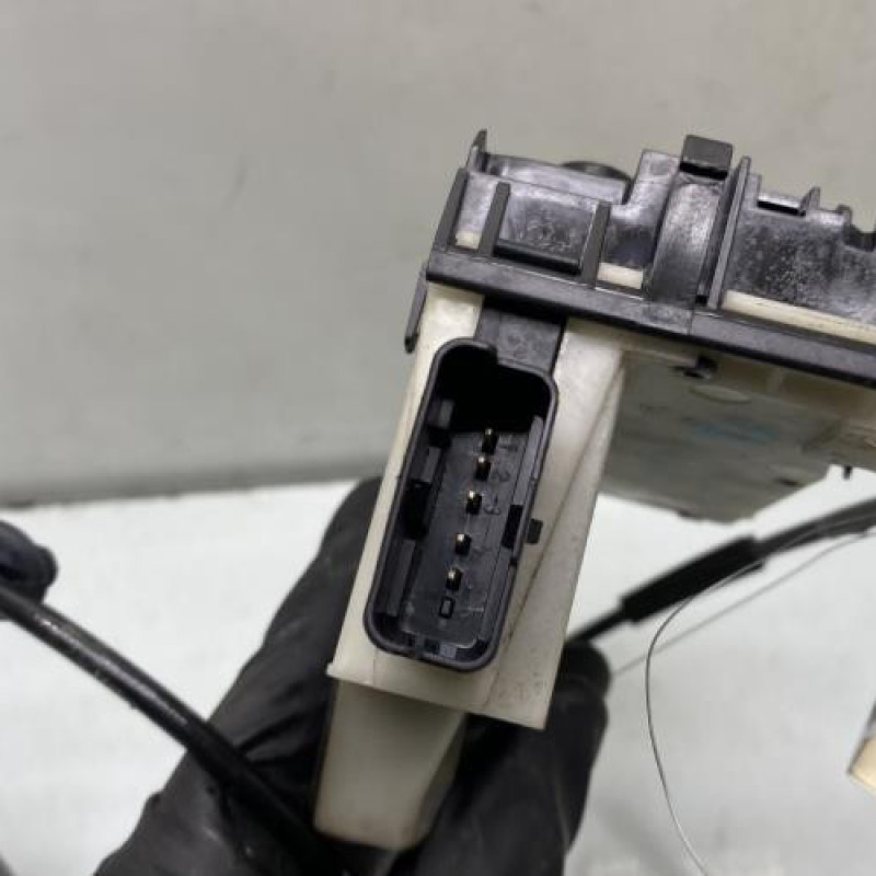 Serrure avant droit PEUGEOT 208 1 Photo n°4