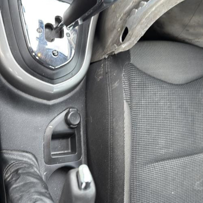 Pretensionneur de ceinture avant gauche PEUGEOT 308 1 Photo n°19