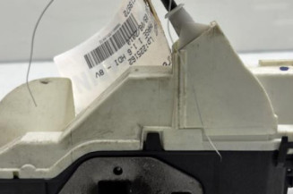 Serrure avant gauche PEUGEOT 308 1