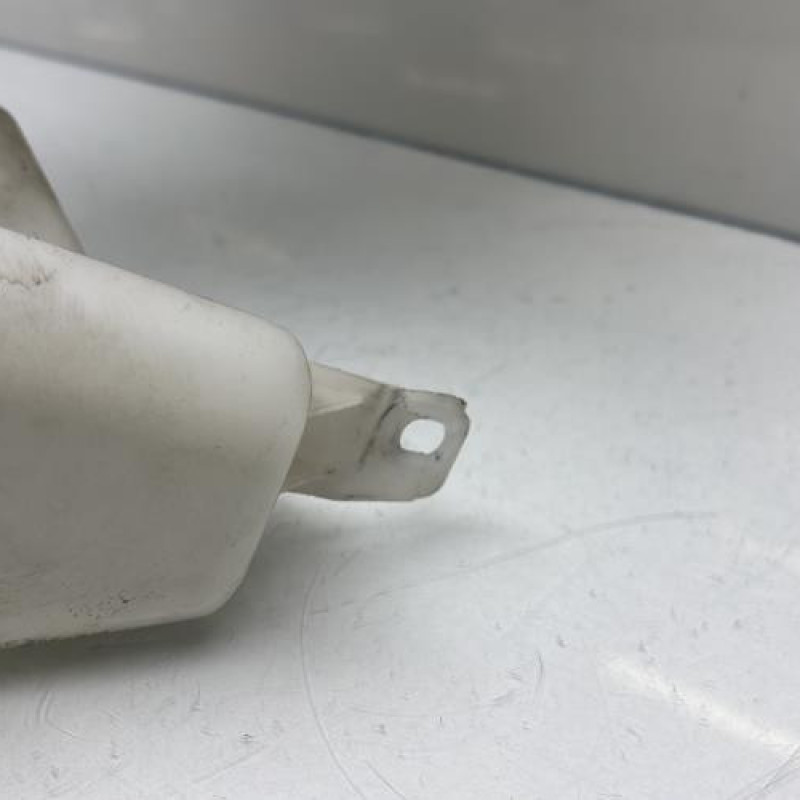 Vase de lave glace PEUGEOT 308 1 Photo n°3