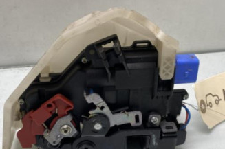 Serrure arriere gauche VOLKSWAGEN GOLF 5