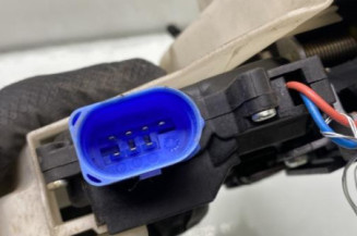 Serrure arriere gauche VOLKSWAGEN GOLF 5