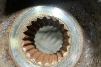 Pivot de moyeu avant droit RENAULT CLIO 2