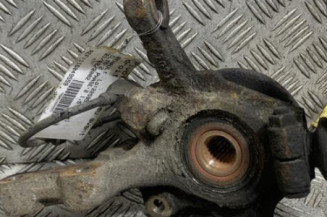 Pivot de moyeu avant droit RENAULT CLIO 2