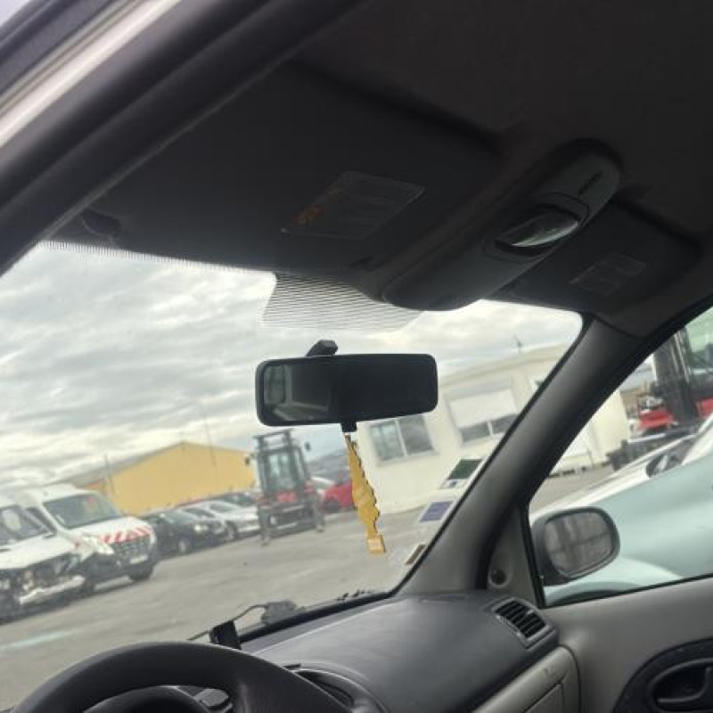 Pivot de moyeu avant gauche RENAULT CLIO 2 Photo n°16