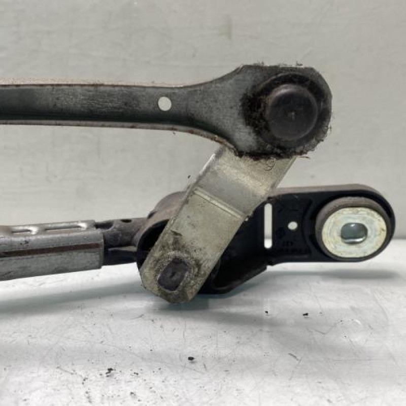 Moteur essuie glace avant RENAULT CLIO 3 Photo n°8