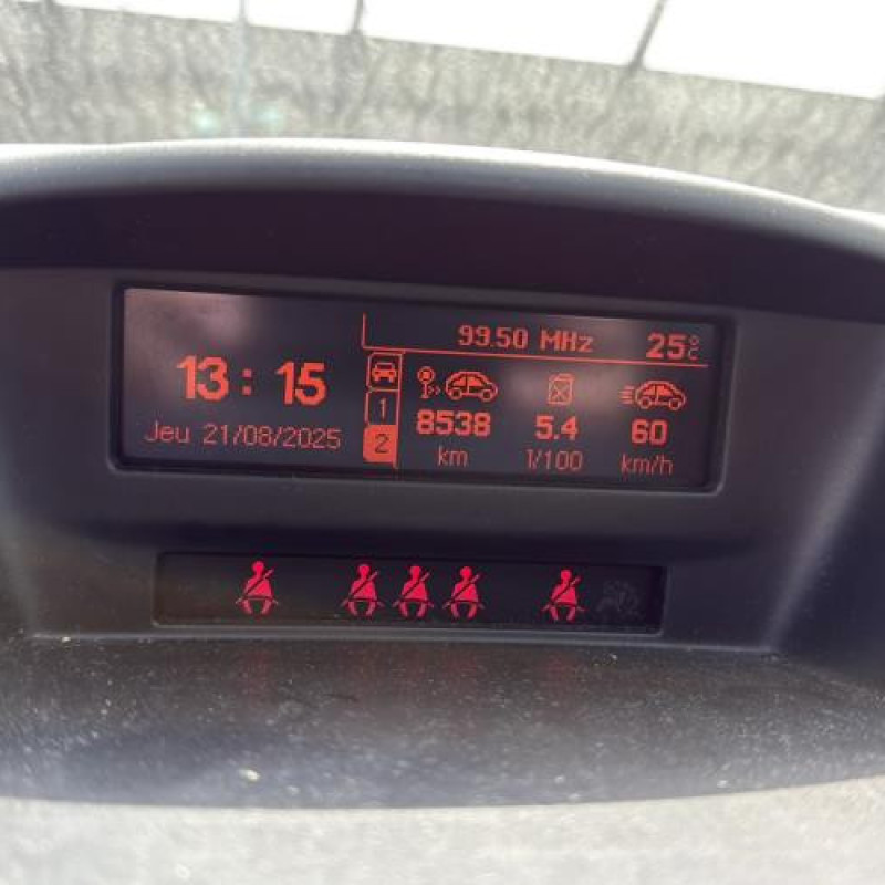 Moteur PEUGEOT 207 Photo n°19