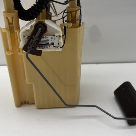 Pompe à carburant RENAULT CLIO 4