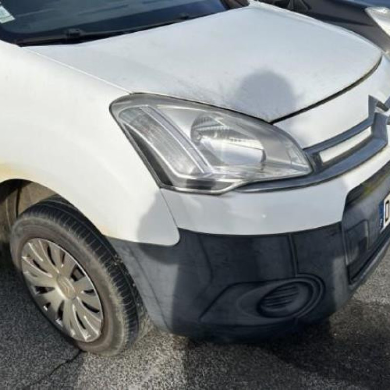 Eclairage de plaque CITROEN BERLINGO 2 Photo n°12