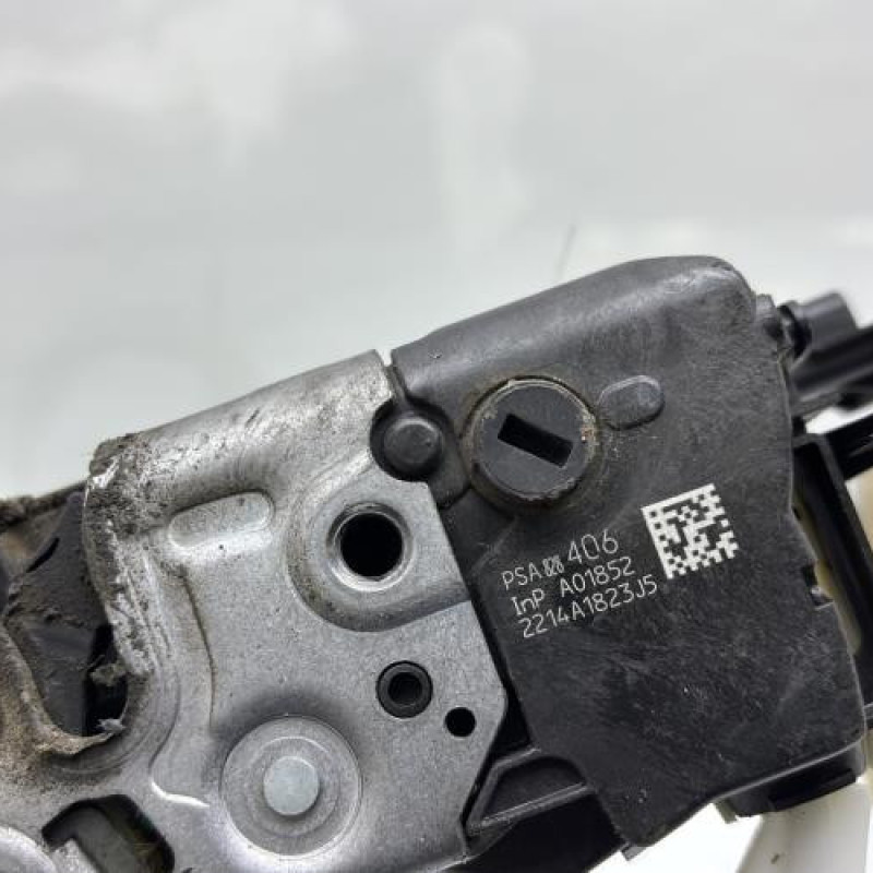 Serrure avant gauche CITROEN BERLINGO 2 Photo n°8