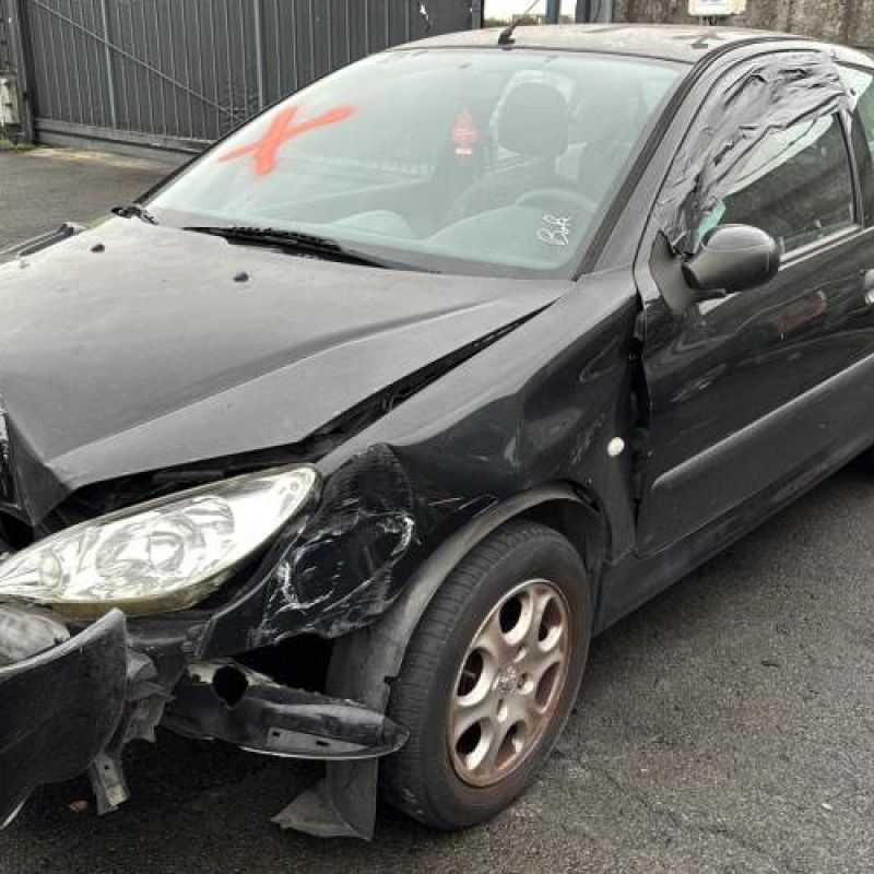 Pare choc arriere PEUGEOT 206 Photo n°7