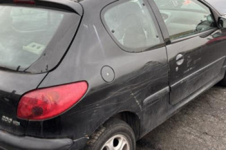 Pare choc arriere PEUGEOT 206