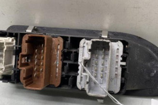 Interrupteur de leve vitre avant gauche RENAULT LAGUNA 2