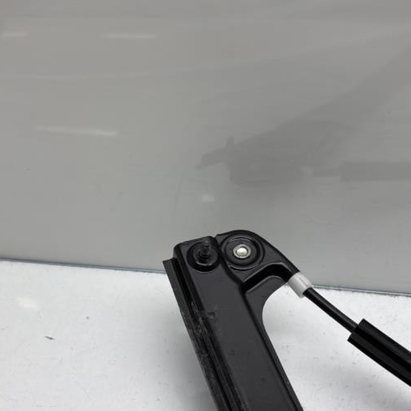 Leve vitre electrique avant gauche VOLKSWAGEN POLO 5 Photo n°3