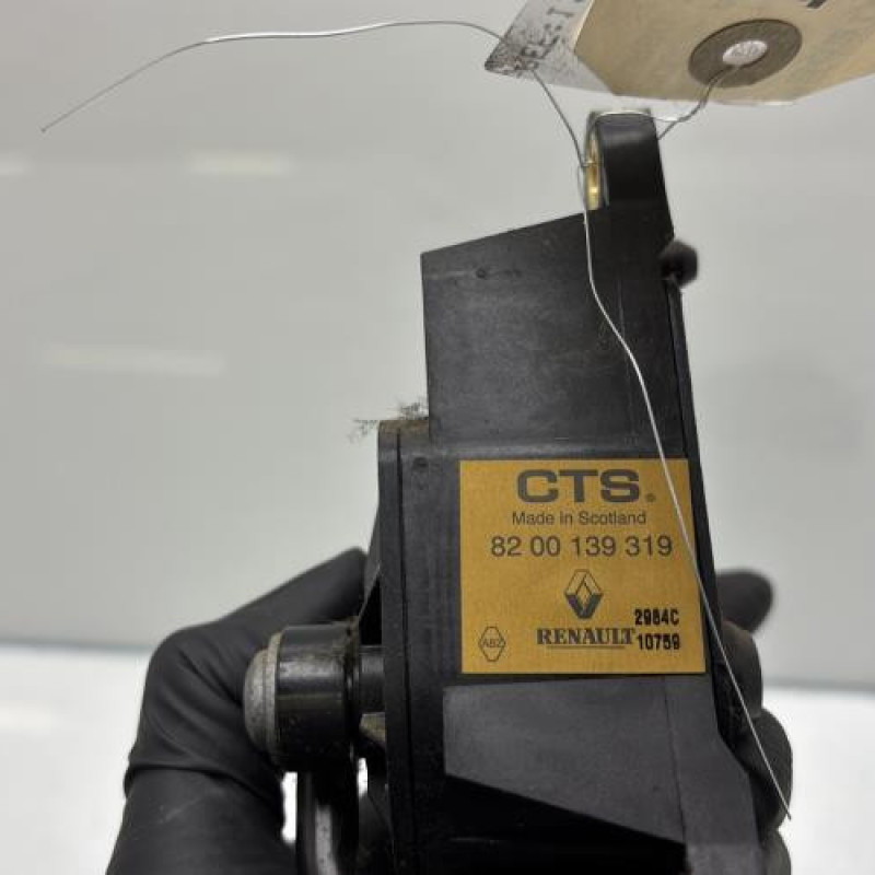 Pedale d'accelerateur RENAULT MODUS Photo n°4