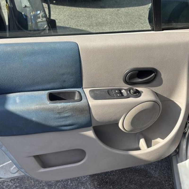 Serrure arriere droit RENAULT MODUS Photo n°17