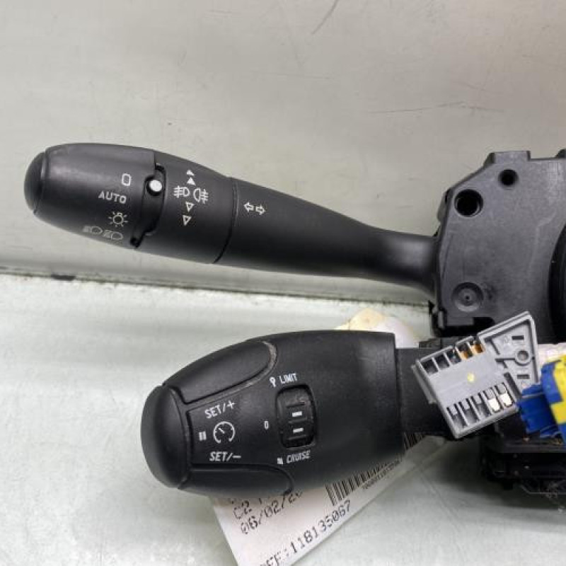 Com (Bloc Contacteur Tournant+Commodo Essuie Glace+Commodo Phare) CITROEN C2 Photo n°3