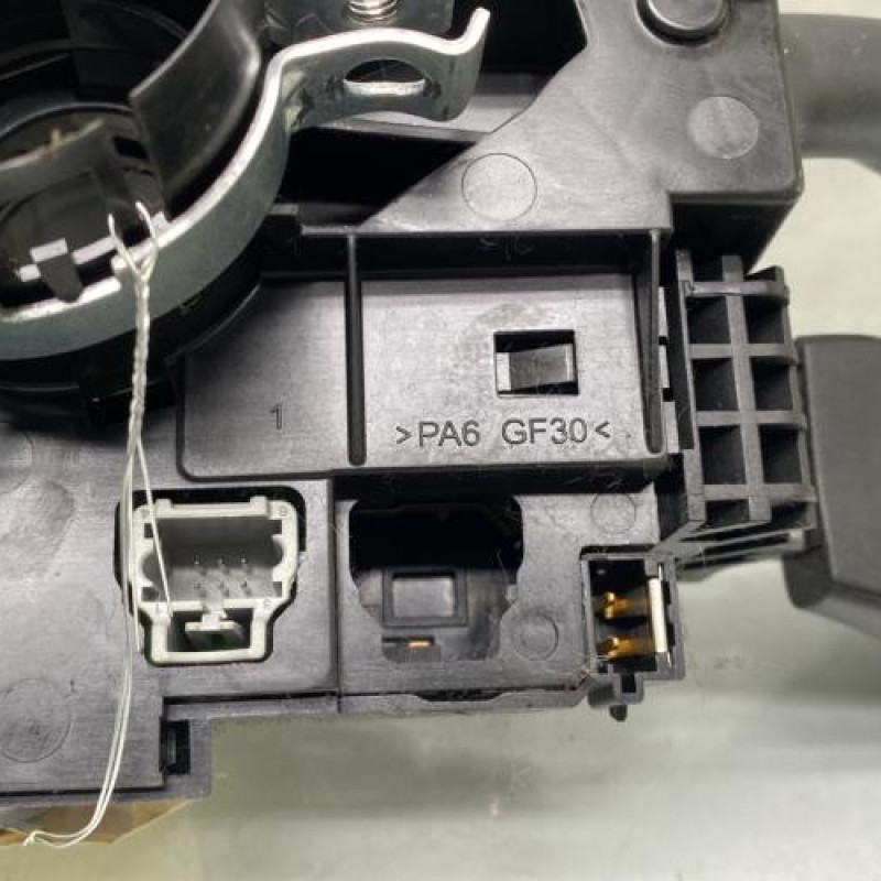 Com (Bloc Contacteur Tournant+Commodo Essuie Glace+Commodo Phare) CITROEN C2 Photo n°7