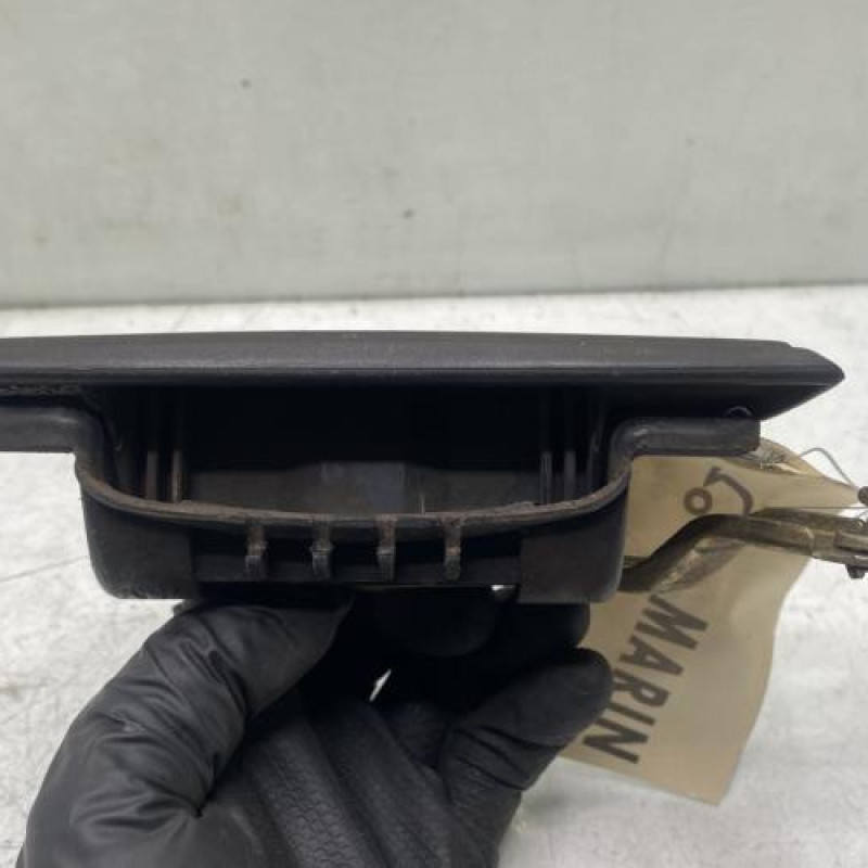 Poignee porte avant gauche PEUGEOT 205 Photo n°3