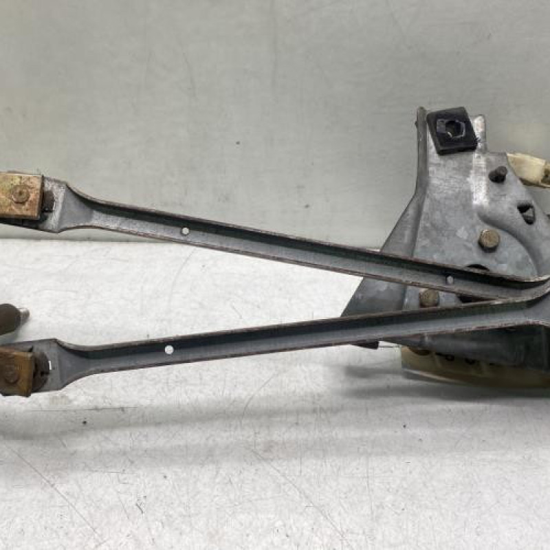 Moteur essuie glace avant PEUGEOT 205 Photo n°4