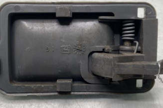 Poignee interieur avant gauche PEUGEOT 205