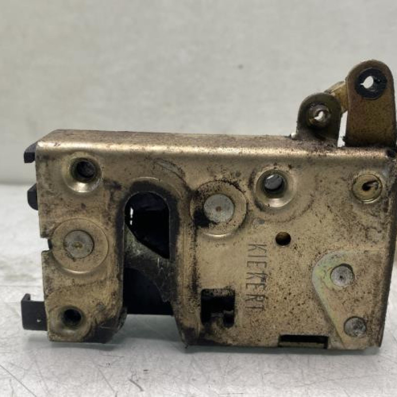 Serrure avant gauche PEUGEOT 205 Photo n°3