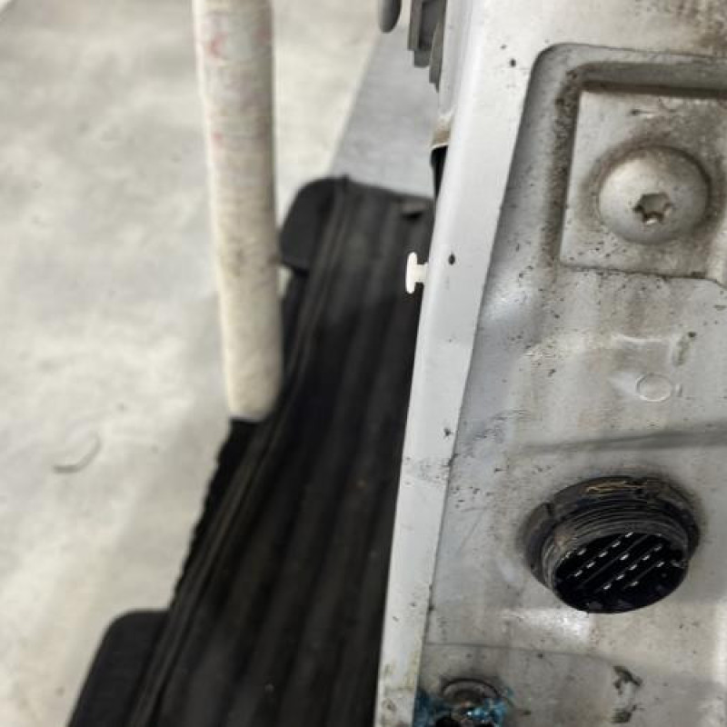 Porte avant gauche CITROEN XSARA PICASSO Photo n°4