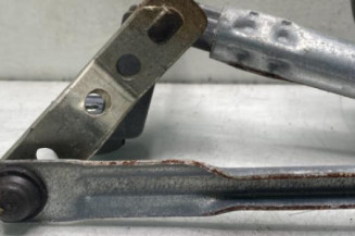 Moteur essuie glace avant RENAULT MEGANE 2