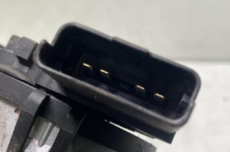 Moteur essuie glace avant RENAULT MEGANE 2