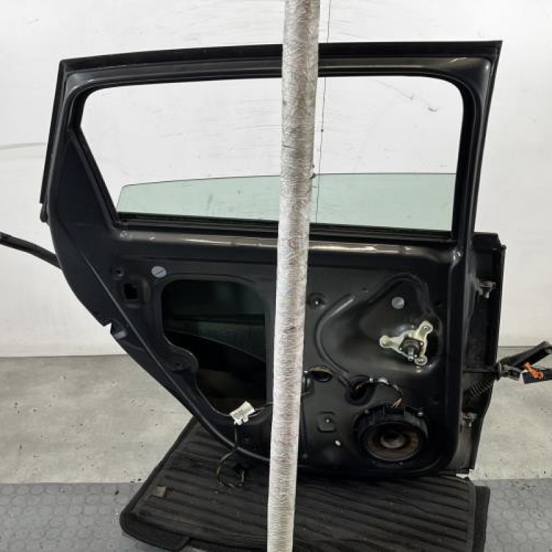 Porte arriere gauche VOLKSWAGEN POLO 5 Photo n°4