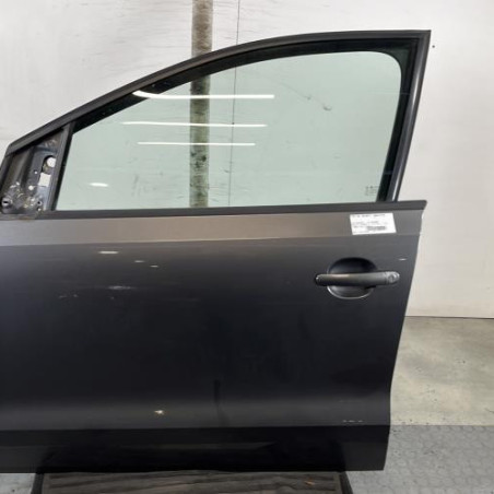 Porte avant gauche VOLKSWAGEN POLO 5 Photo n°1