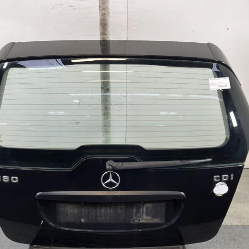 Malle/Hayon arriere MERCEDES CLASSE A 169 Photo n°1