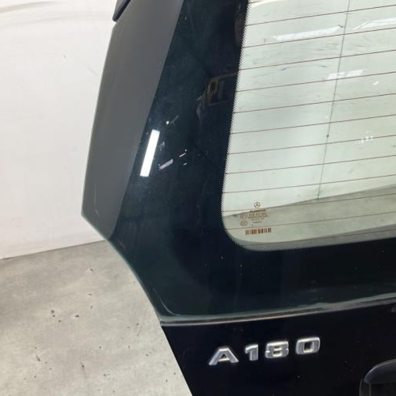Malle/Hayon arriere MERCEDES CLASSE A 169 Photo n°5