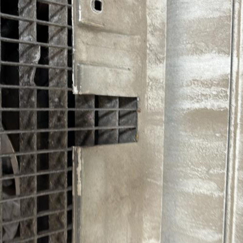 Pare choc arriere MERCEDES CLASSE A 169 Photo n°6