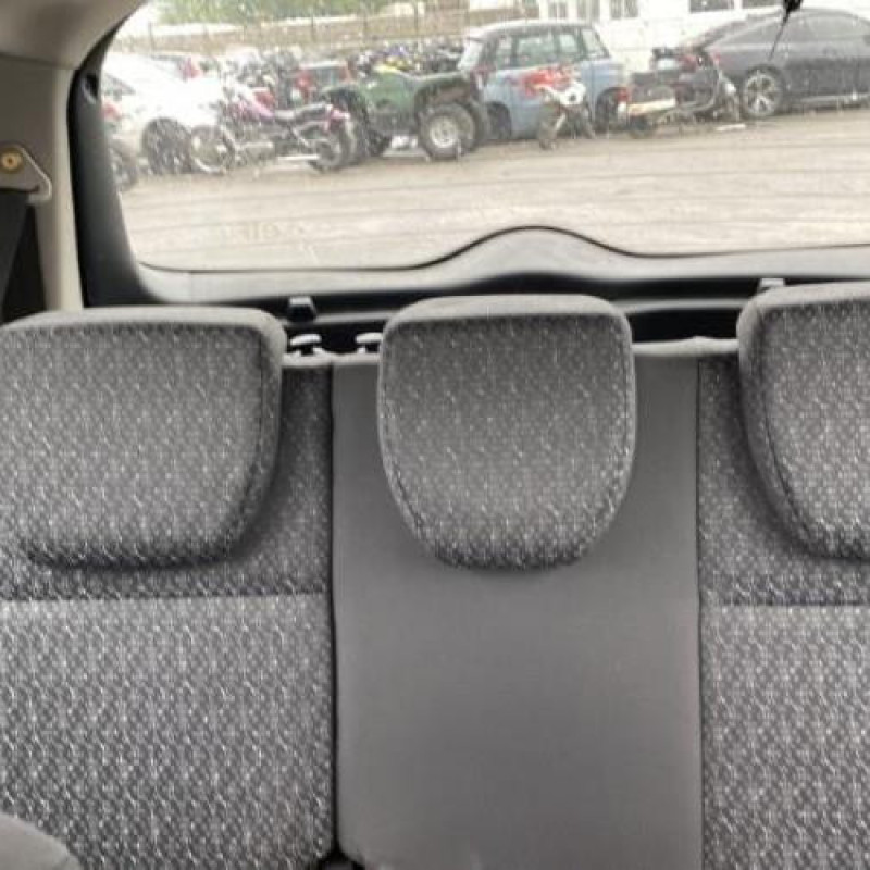 Vase de lave glace RENAULT MODUS Photo n°19