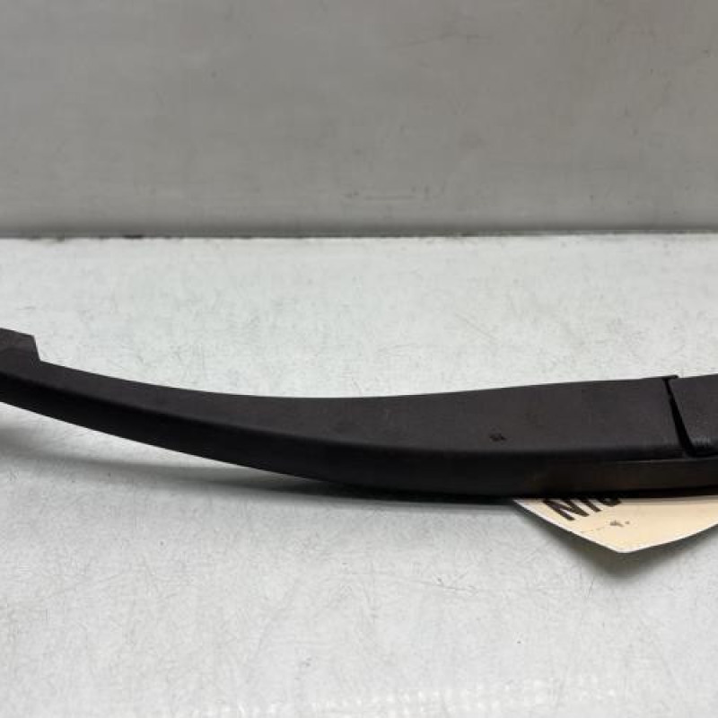 Bras essuie glace arriere PEUGEOT 208 1 Photo n°1