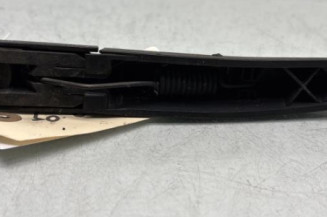 Bras essuie glace arriere PEUGEOT 208 1