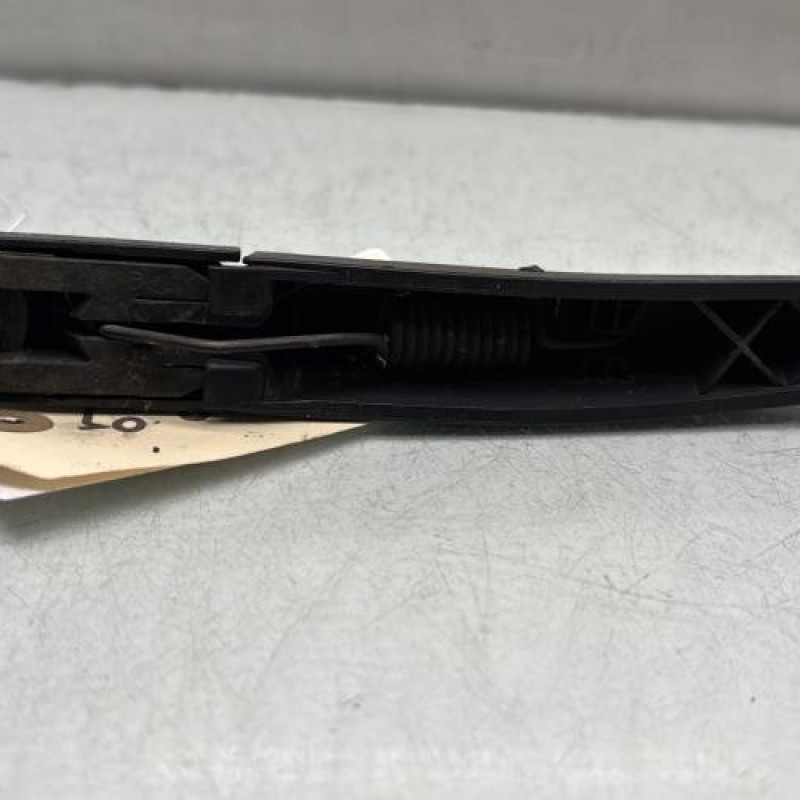 Bras essuie glace arriere PEUGEOT 208 1 Photo n°3