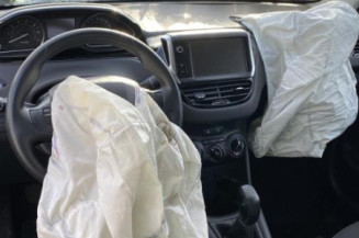 Leve vitre electrique avant gauche PEUGEOT 208 1