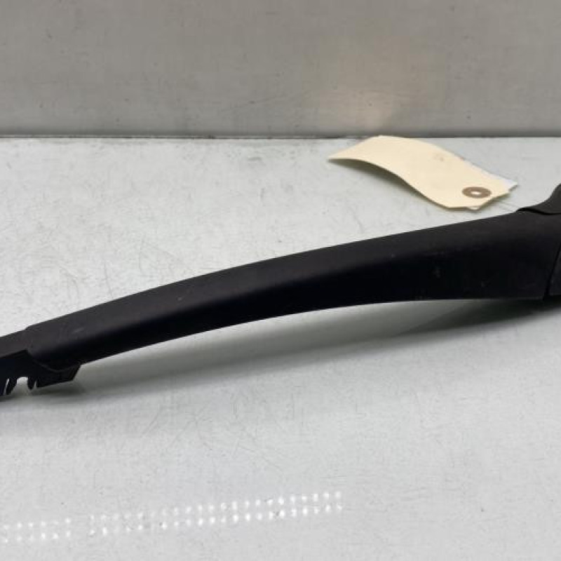 Bras essuie glace arriere RENAULT CLIO 3 Photo n°1