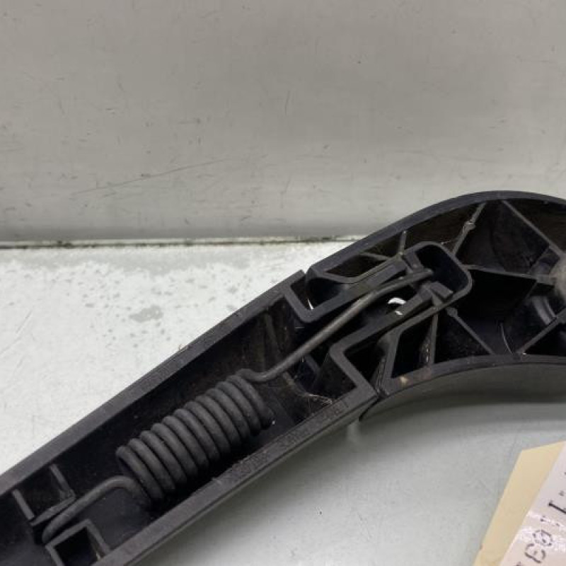 Bras essuie glace arriere RENAULT CLIO 3 Photo n°4