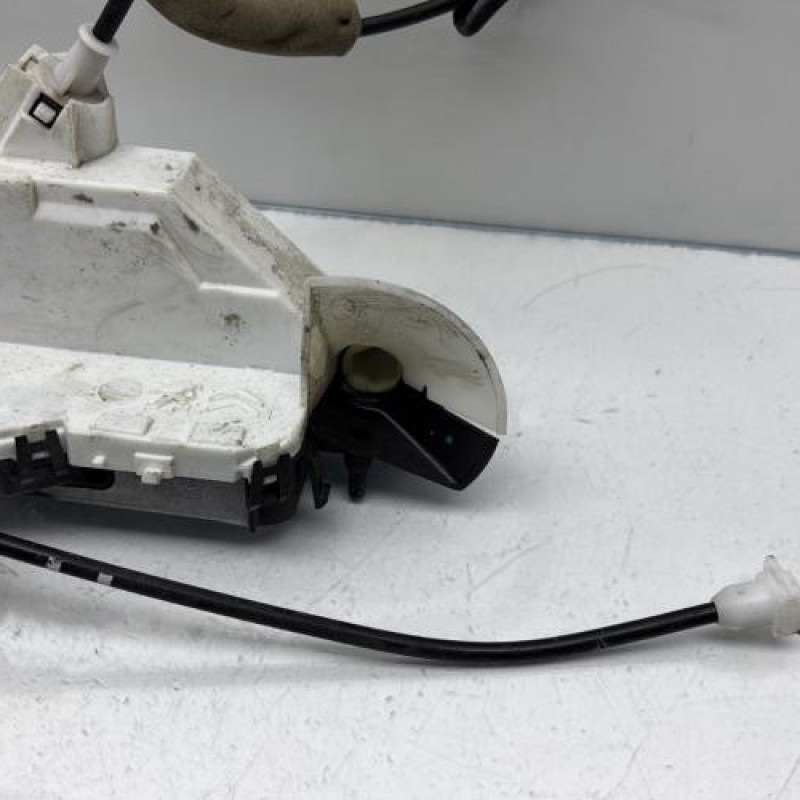 Serrure avant gauche PEUGEOT PARTNER 2 Photo n°2