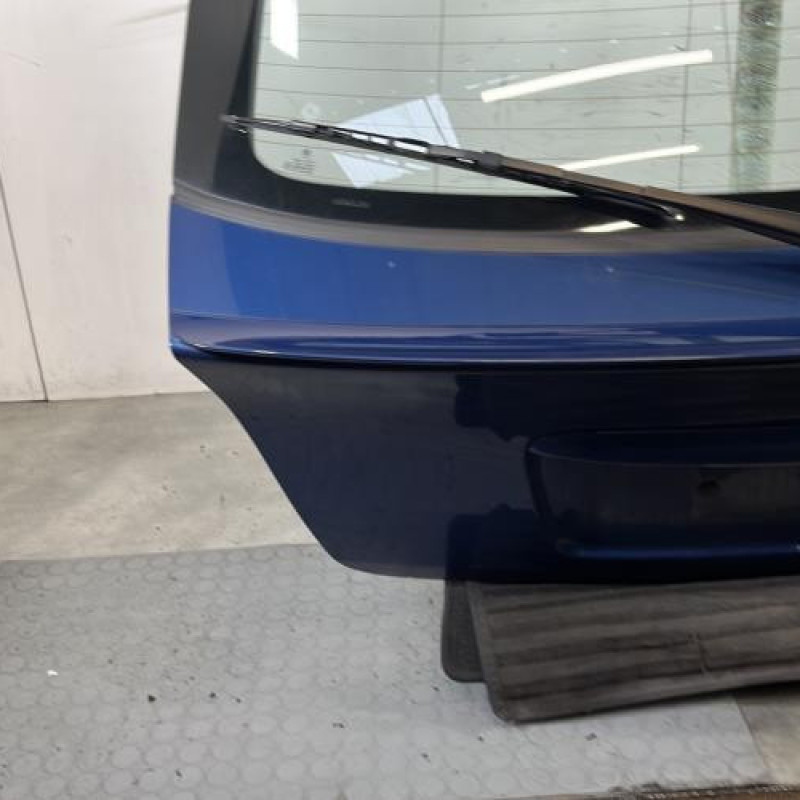 Malle/Hayon arriere BMW SERIE 3 E46 Photo n°6