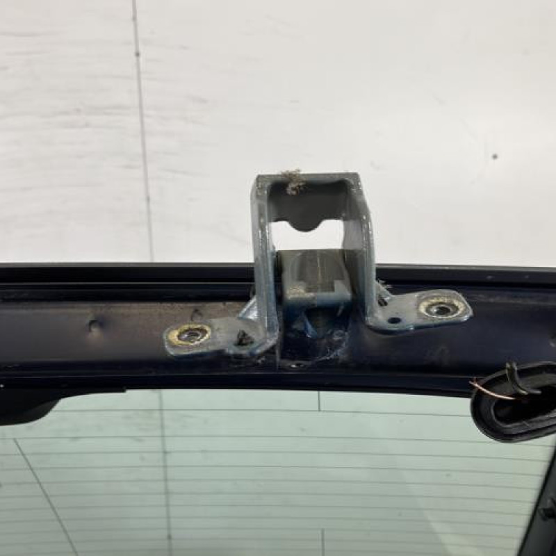 Malle/Hayon arriere BMW SERIE 3 E46 Photo n°9