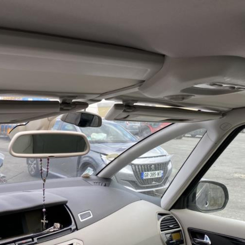 Feu diurne avant droit CITROEN C4 GRAND PICASSO 1 Photo n°20