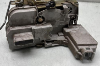 Serrure avant gauche PEUGEOT 307