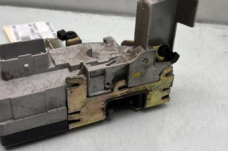 Serrure avant gauche PEUGEOT 307