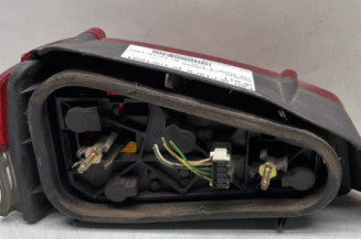 Feu arriere principal droit (feux) PEUGEOT 106